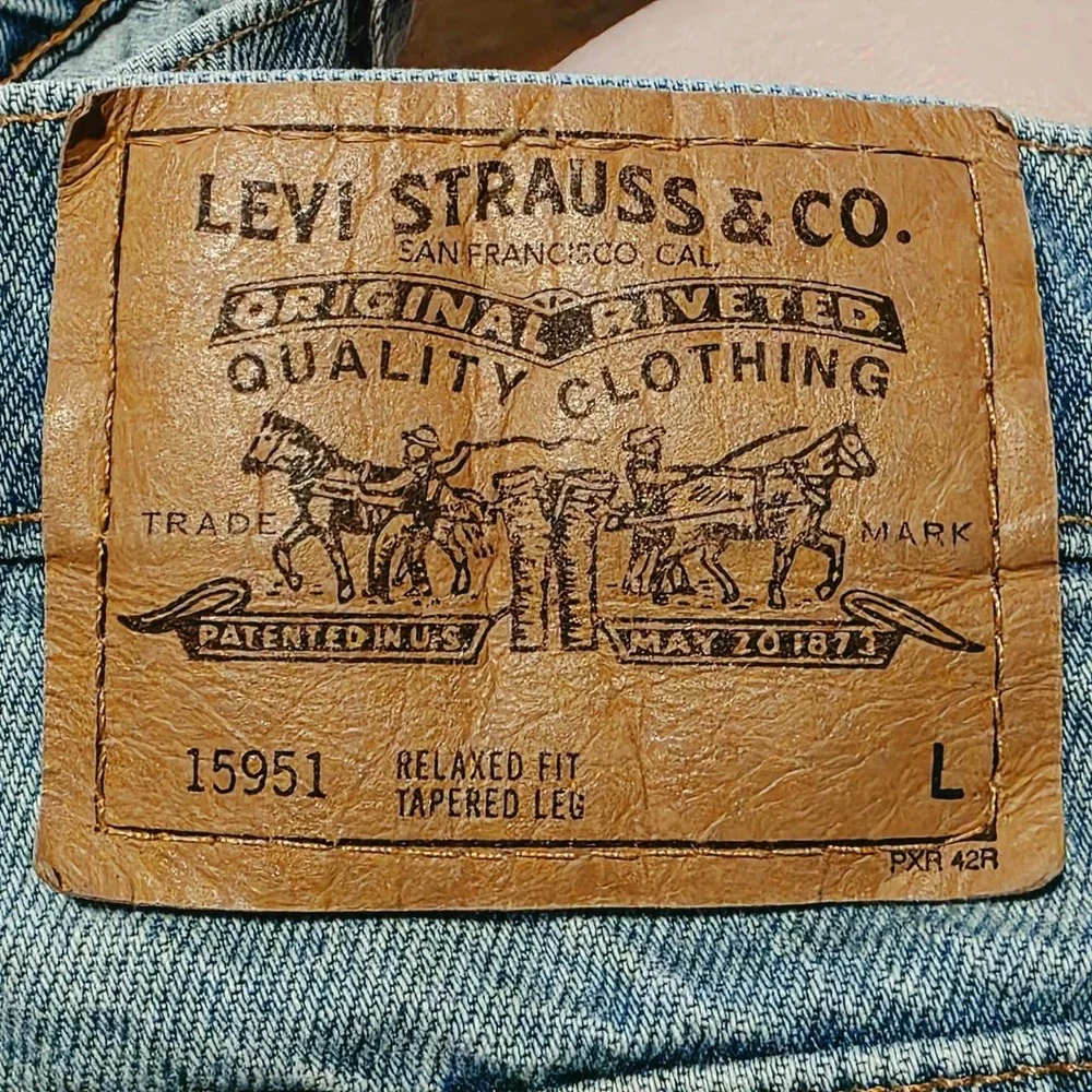 Vintage Levi's Mom jeans